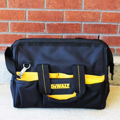 Dewalt Holding Bags